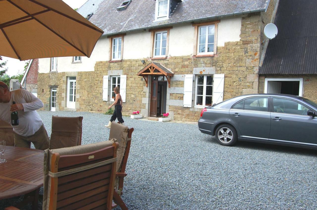 La Maison Du Chene Percy  Kültér fotó